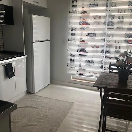 Lejlighed Lara Denize Sifir Havuzlu Lueks Esyali Muhtesem Ev